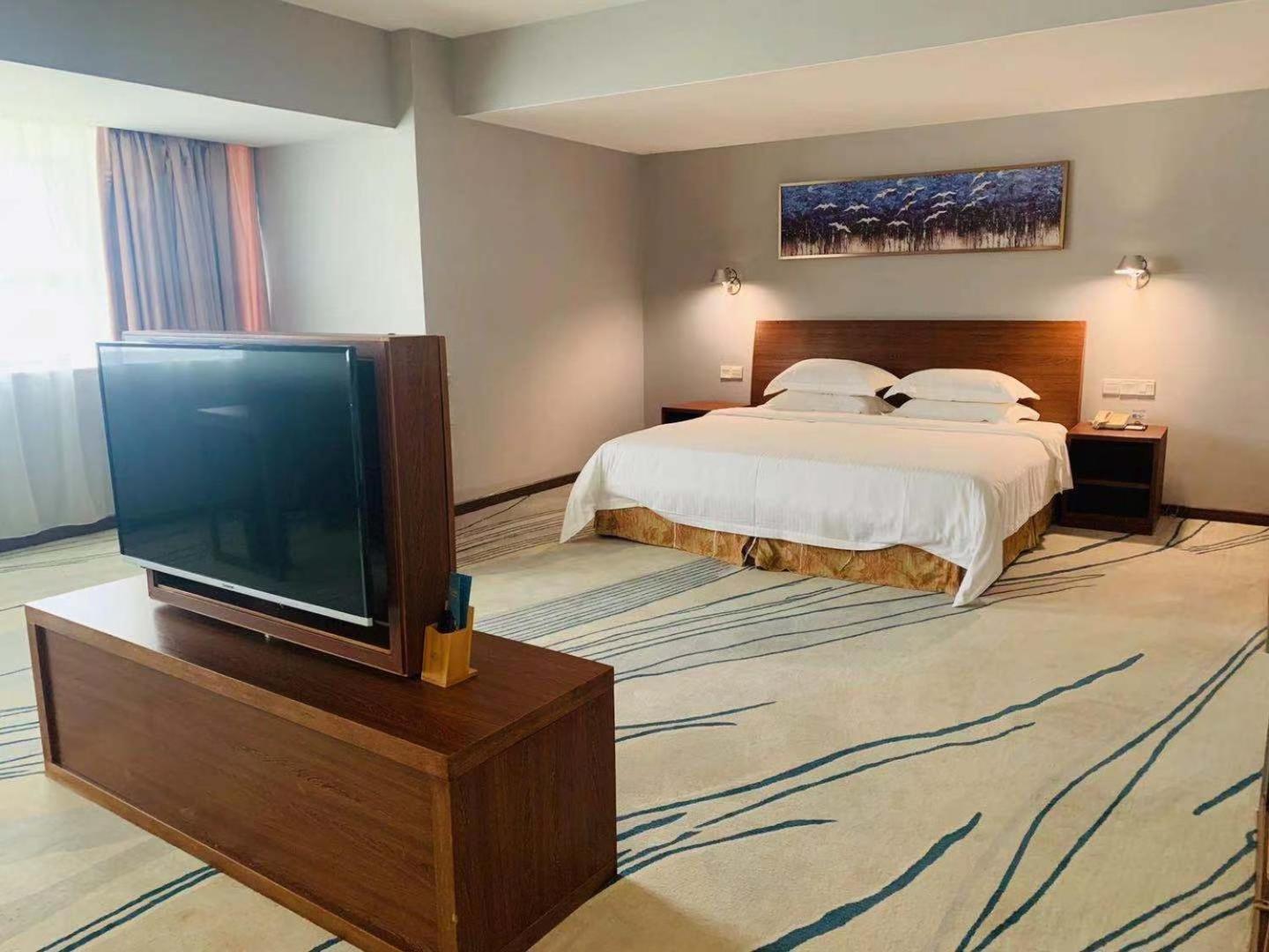 Days Inn Гуанчжоу Экстерьер фото